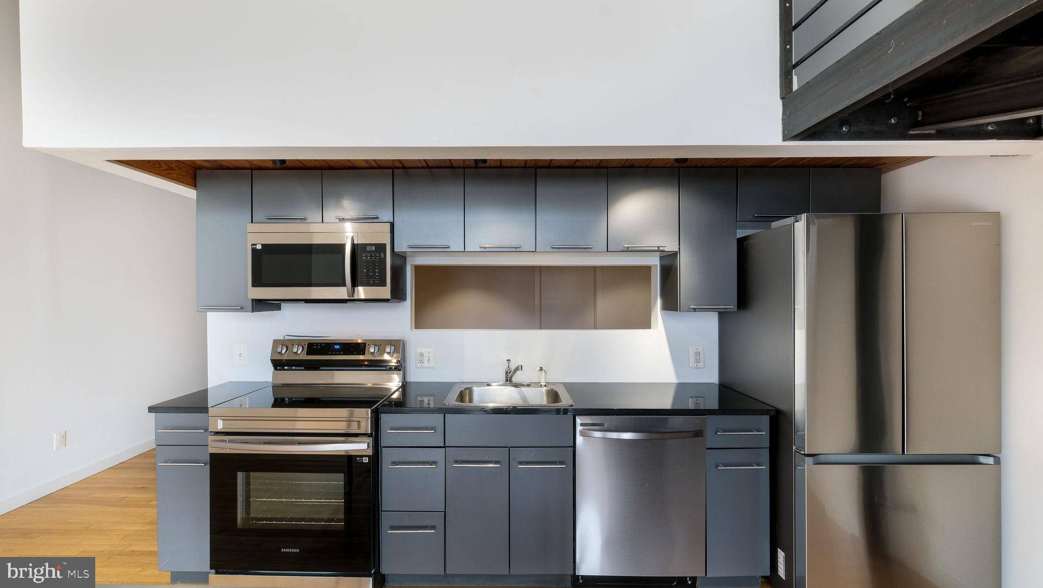 Philadelphia, PA 19107,1027 ARCH ST #606