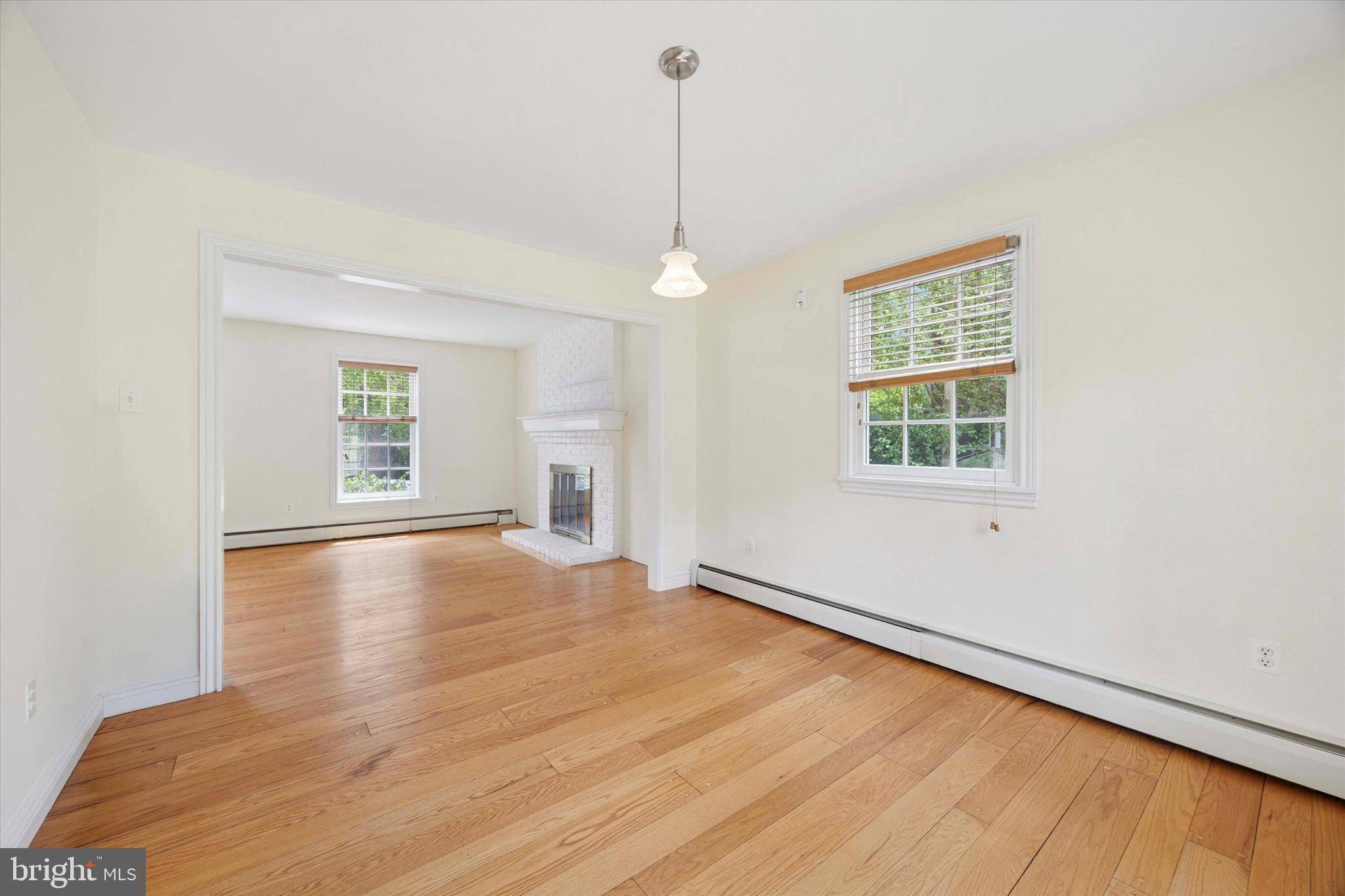Philadelphia, PA 19118,151 W MEADE ST