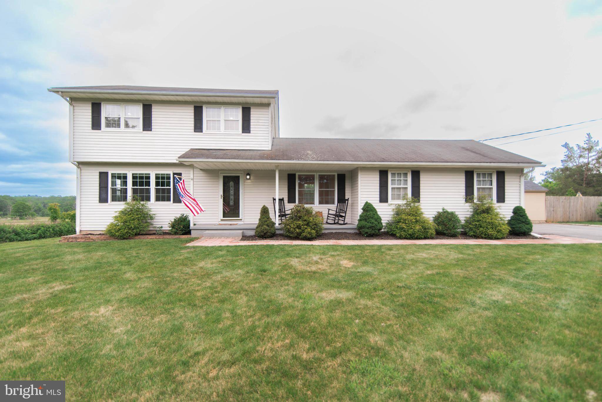 Hopewell, NJ 08525,261 LAMBERTVILLE HOPEWELL RD