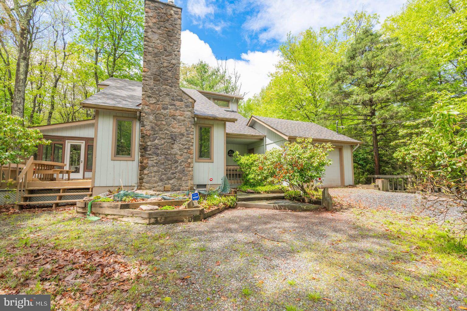 Lake Harmony, PA 18624,65 MAPLEWOOD RD