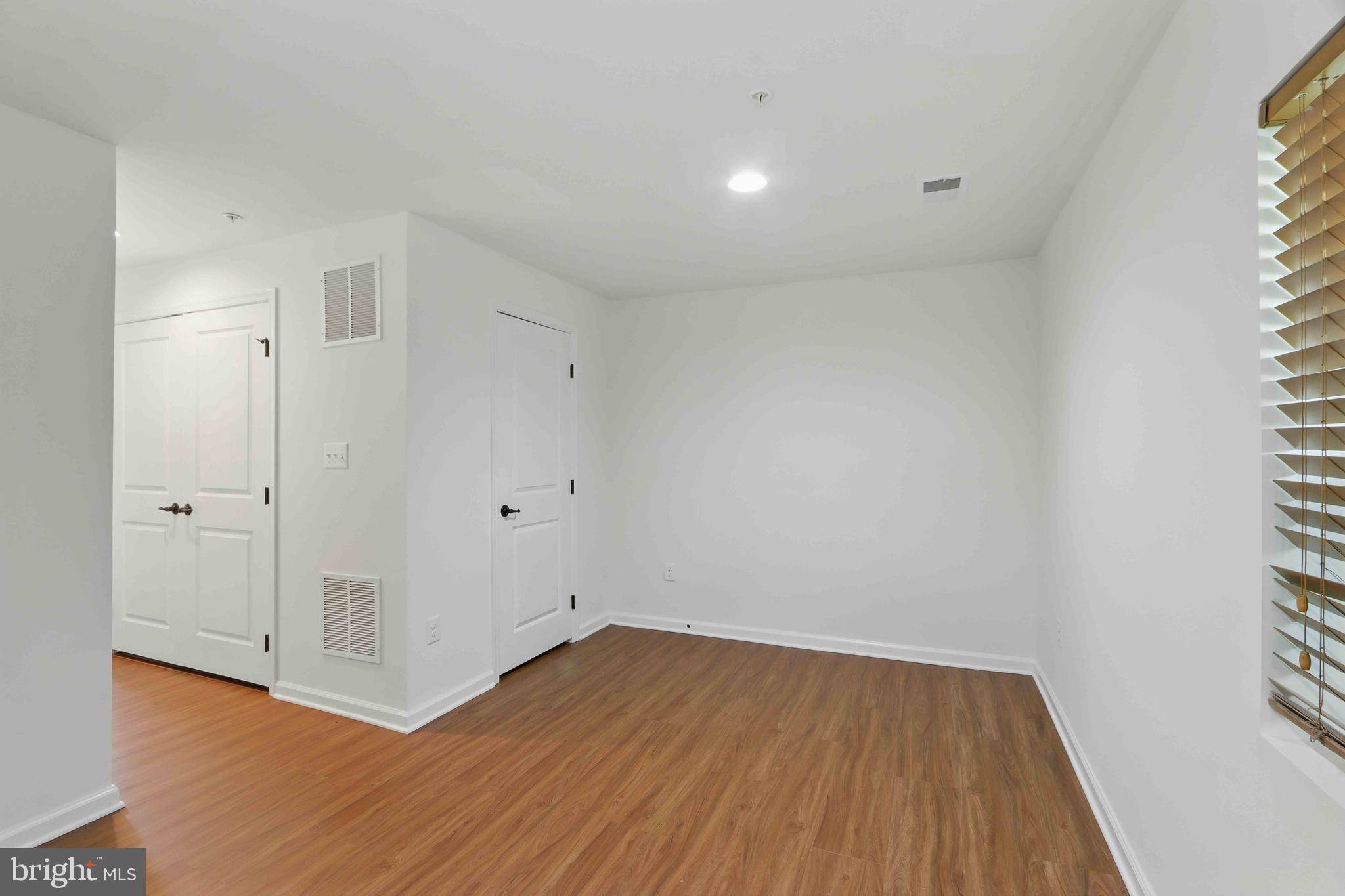 Elkridge, MD 21075,7317 SUMMIT ROCK RD