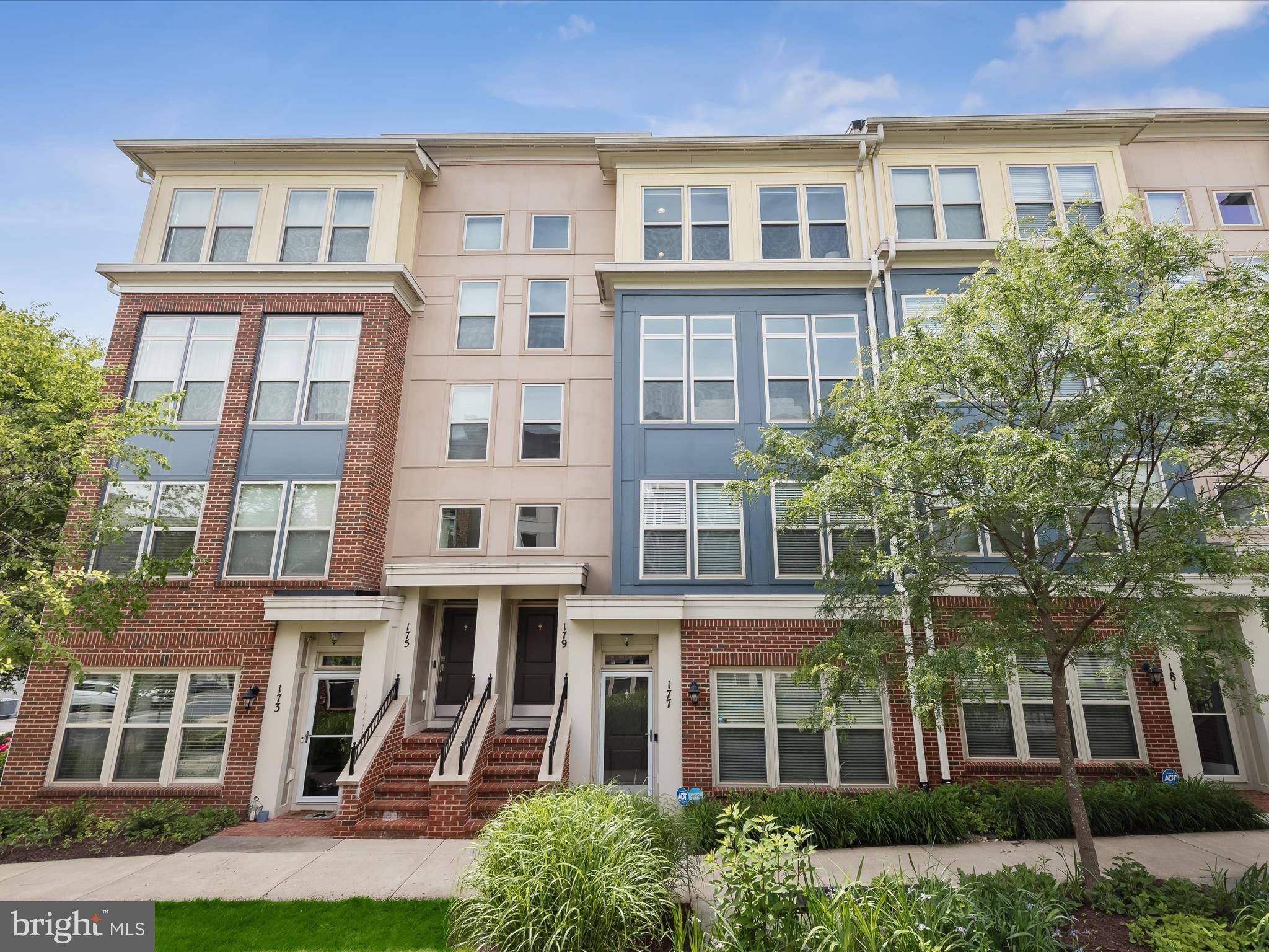 Gaithersburg, MD 20878,179 COPLEY CIR #30-B