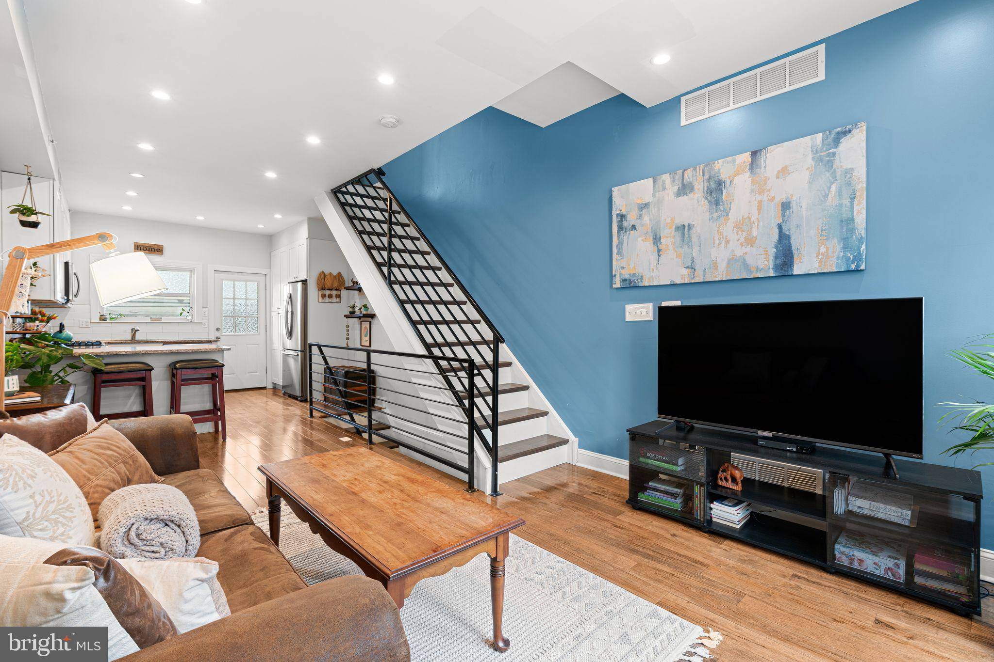 Philadelphia, PA 19146,2117 LATONA ST