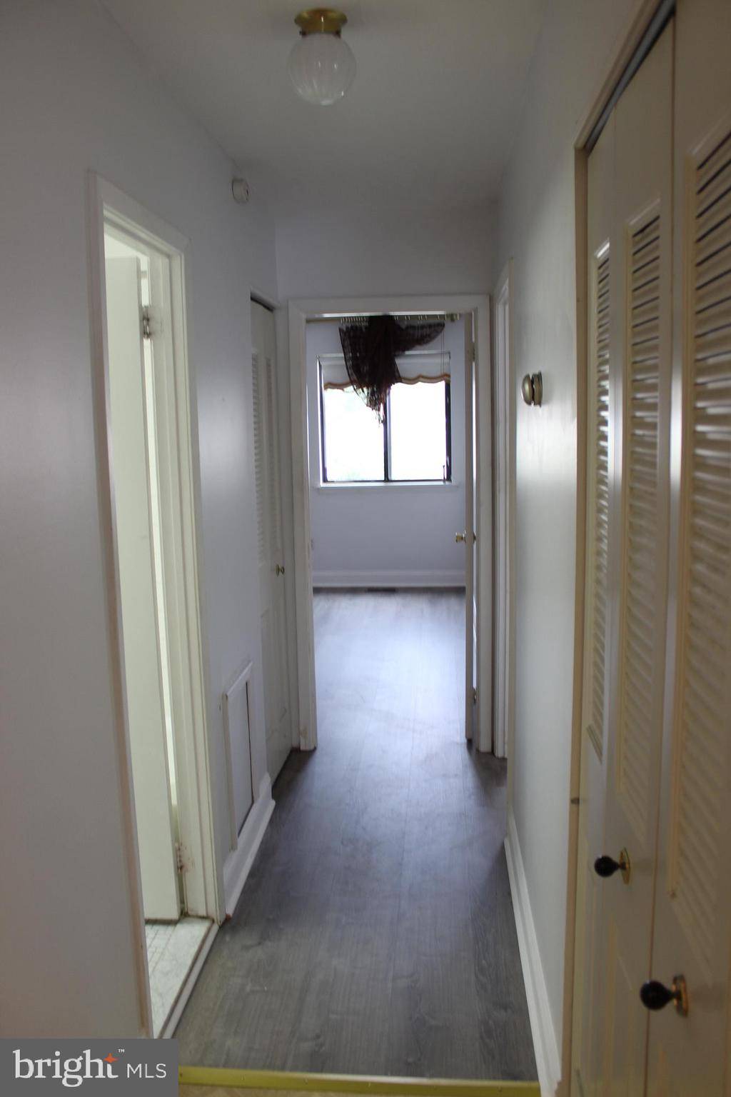 Philadelphia, PA 19152,2481 NAPFLE ST