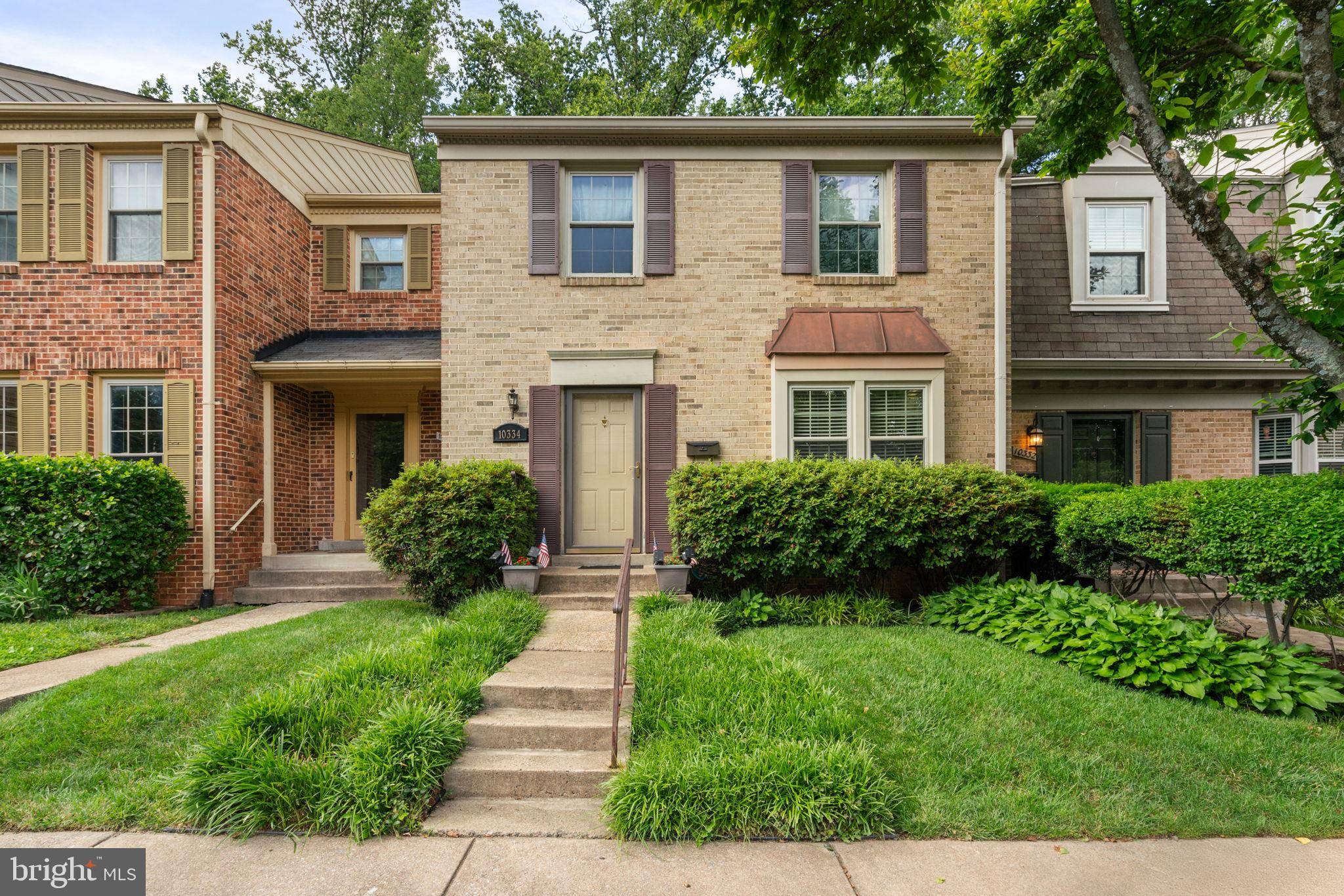 Fairfax, VA 22032,10334 HAMPSHIRE GREEN AVE