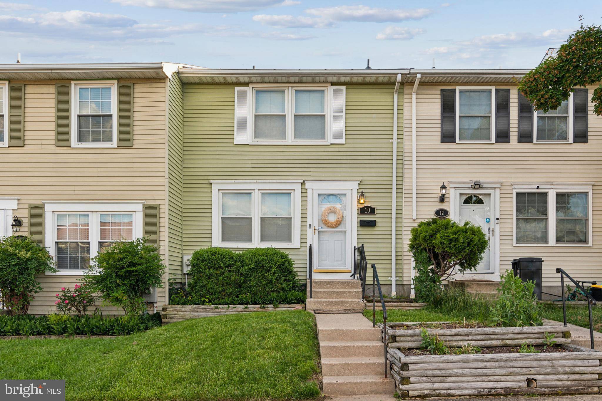 Baltimore, MD 21237,10 BANTRY CT