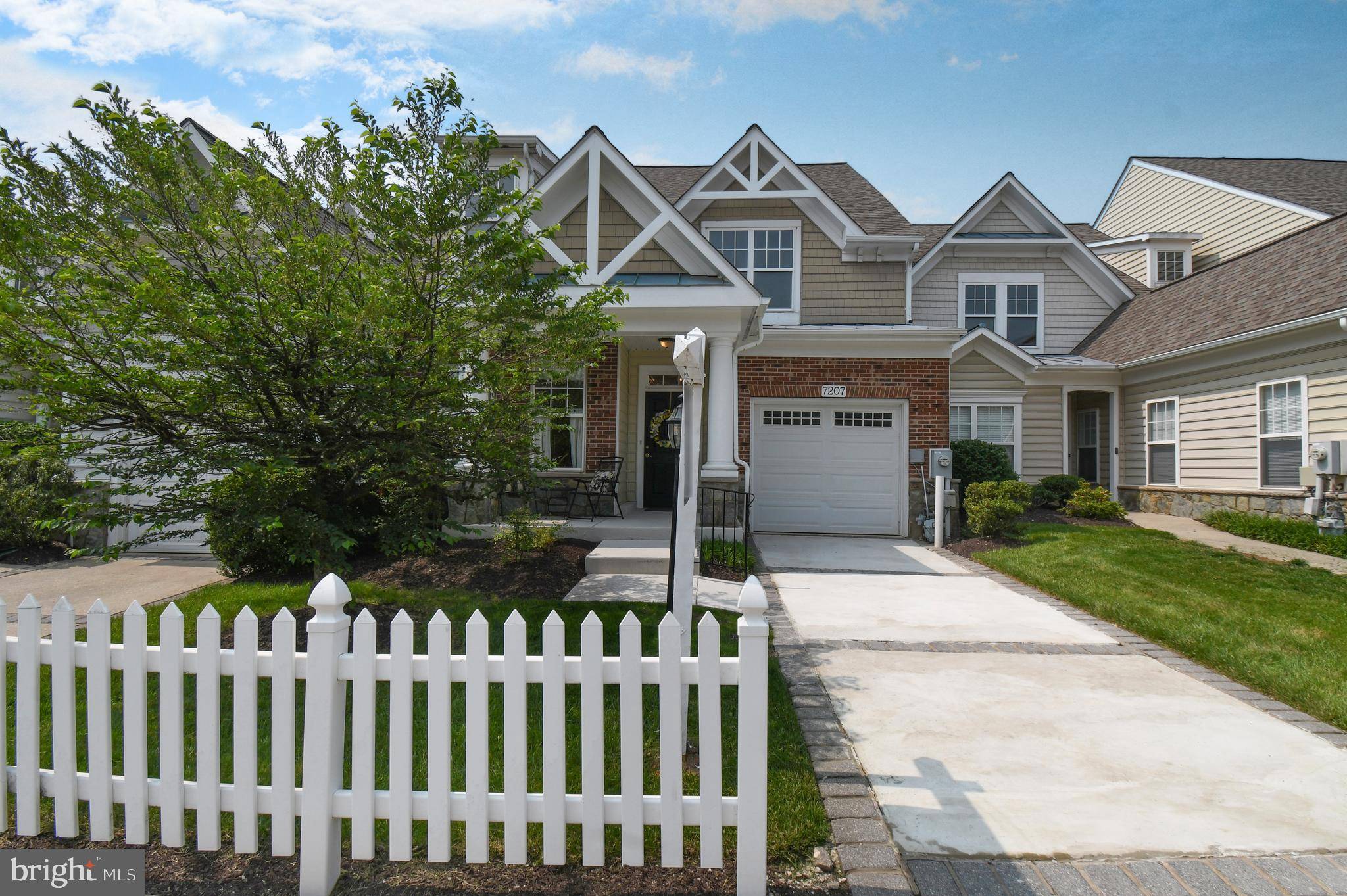 Laurel, MD 20707,7207 IVY BANK RD