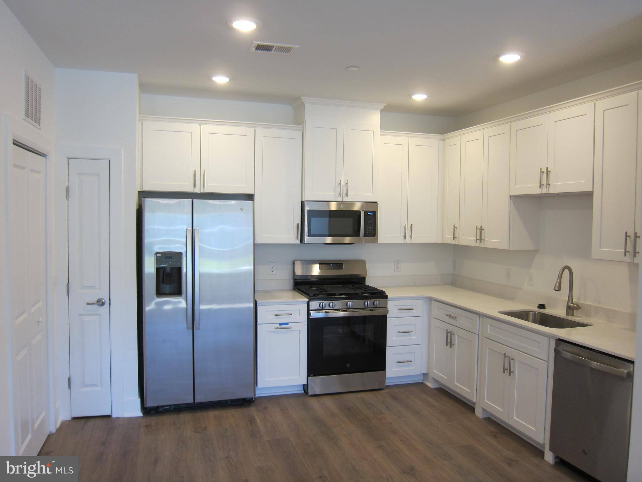 Pennington, NJ 08534,5107 MARY ASHBY WAY