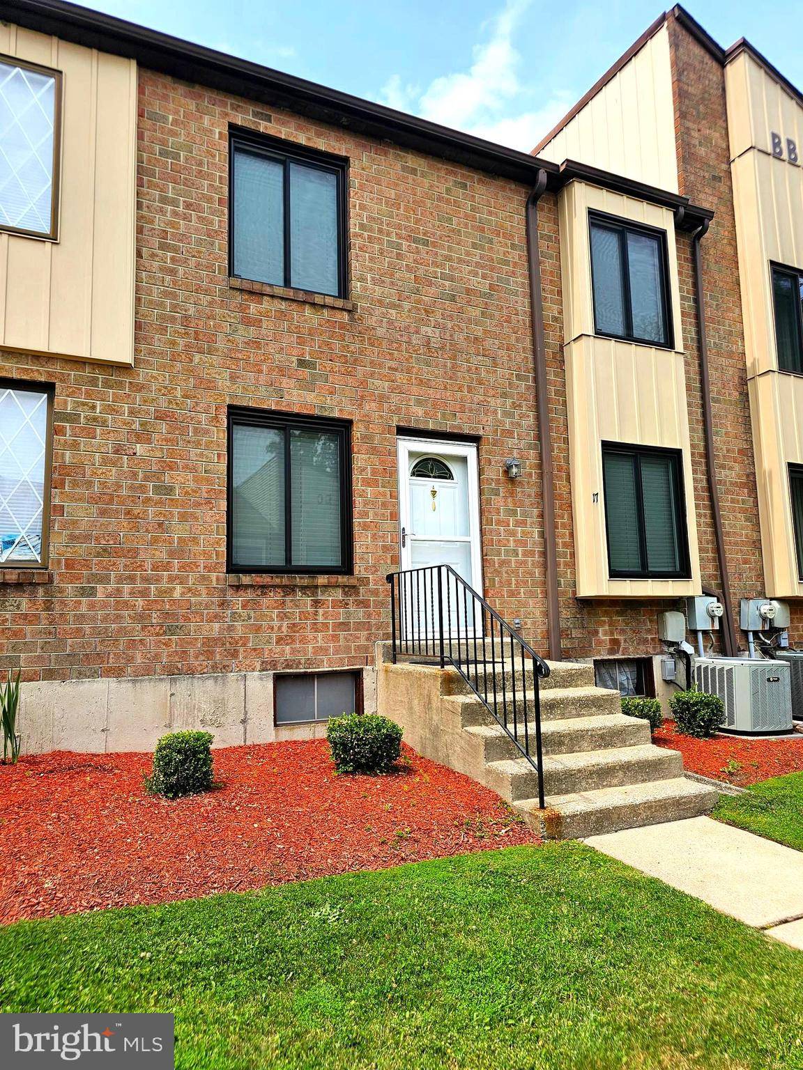 Brookhaven, PA 19015,5200 HILLTOP DR #BB-17