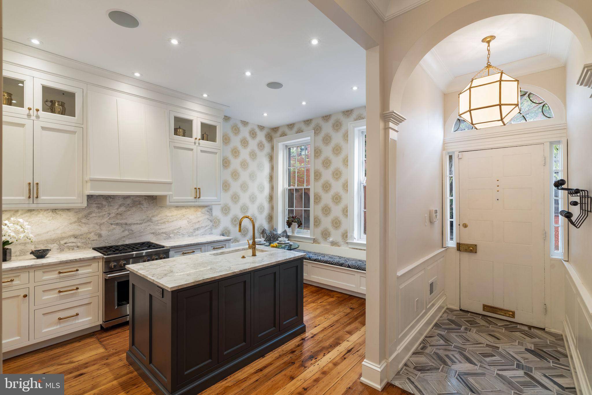Philadelphia, PA 19106,309 SPRUCE ST