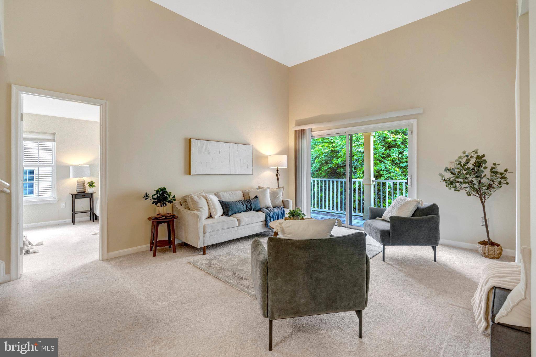 Woodbridge, VA 22191,13621 GARFIELD PL #302