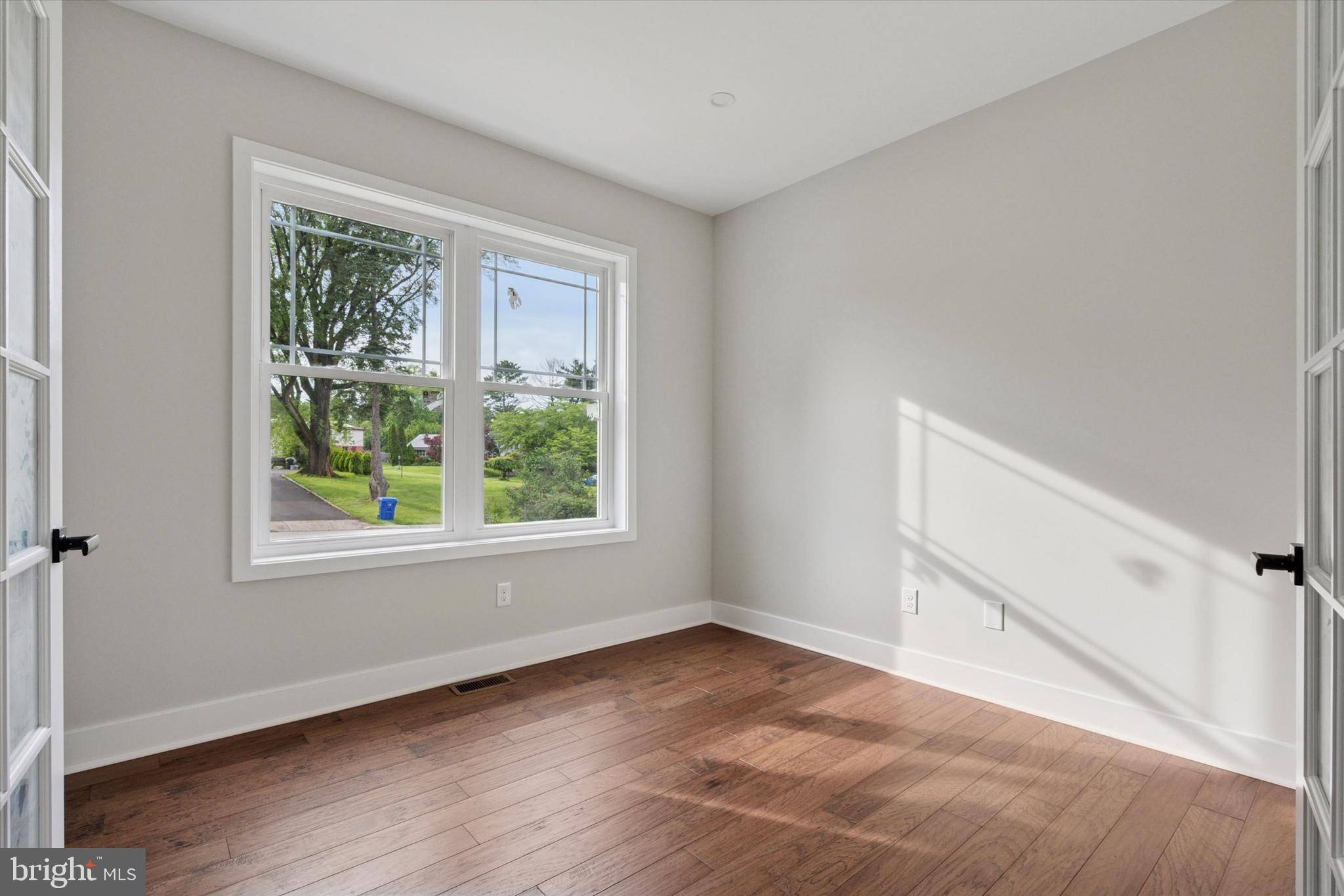 Elkins Park, PA 19027,721 WALDEN RD