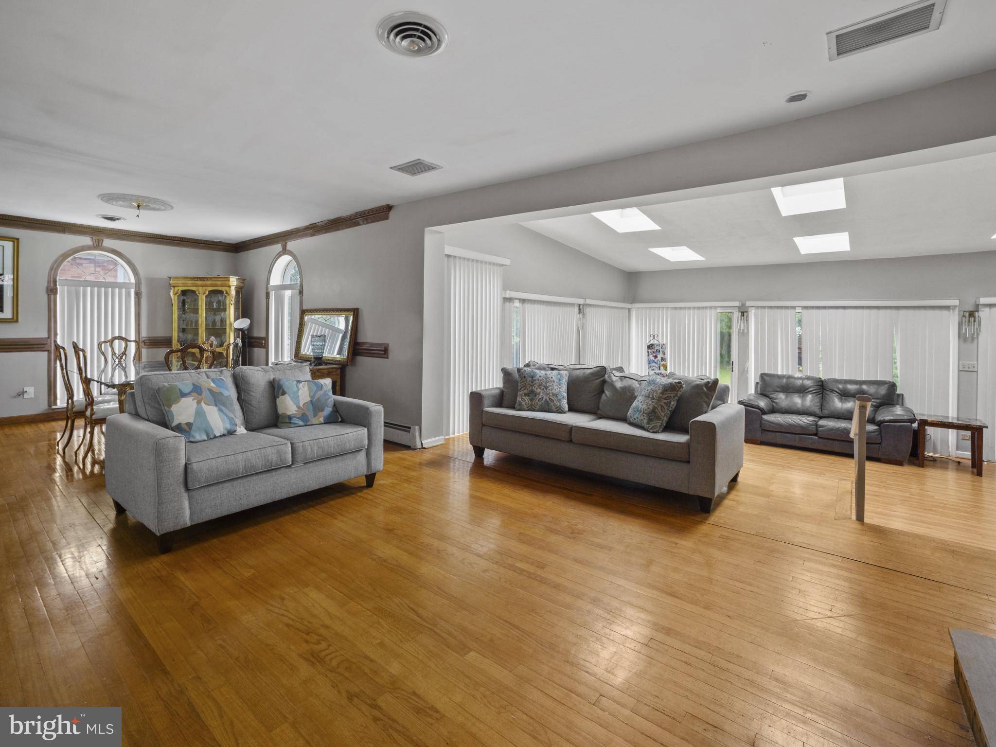 Temple Hills, MD 20748,4326 RANGER AVE