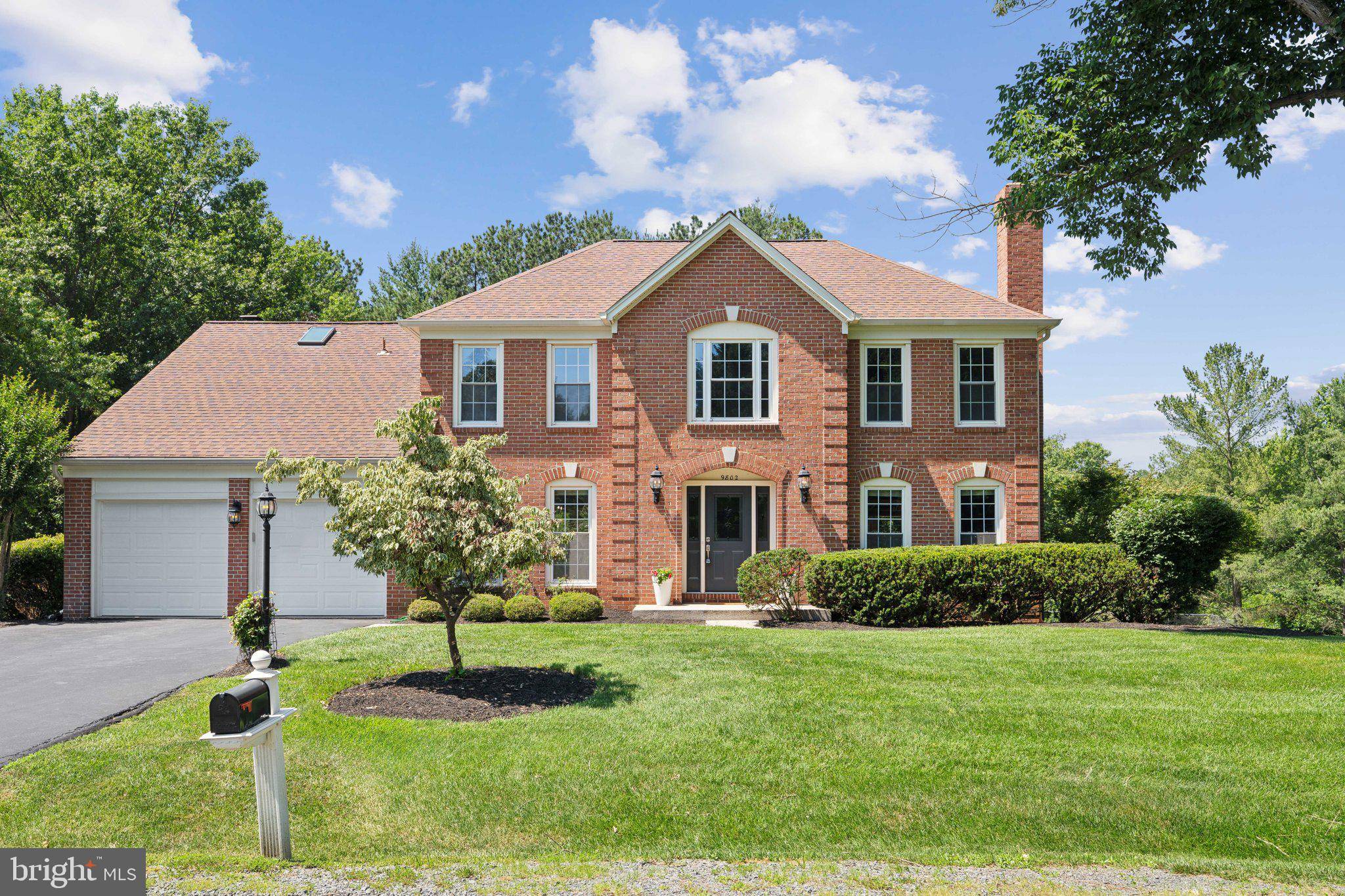 Vienna, VA 22182,9802 DAYS FARM DR
