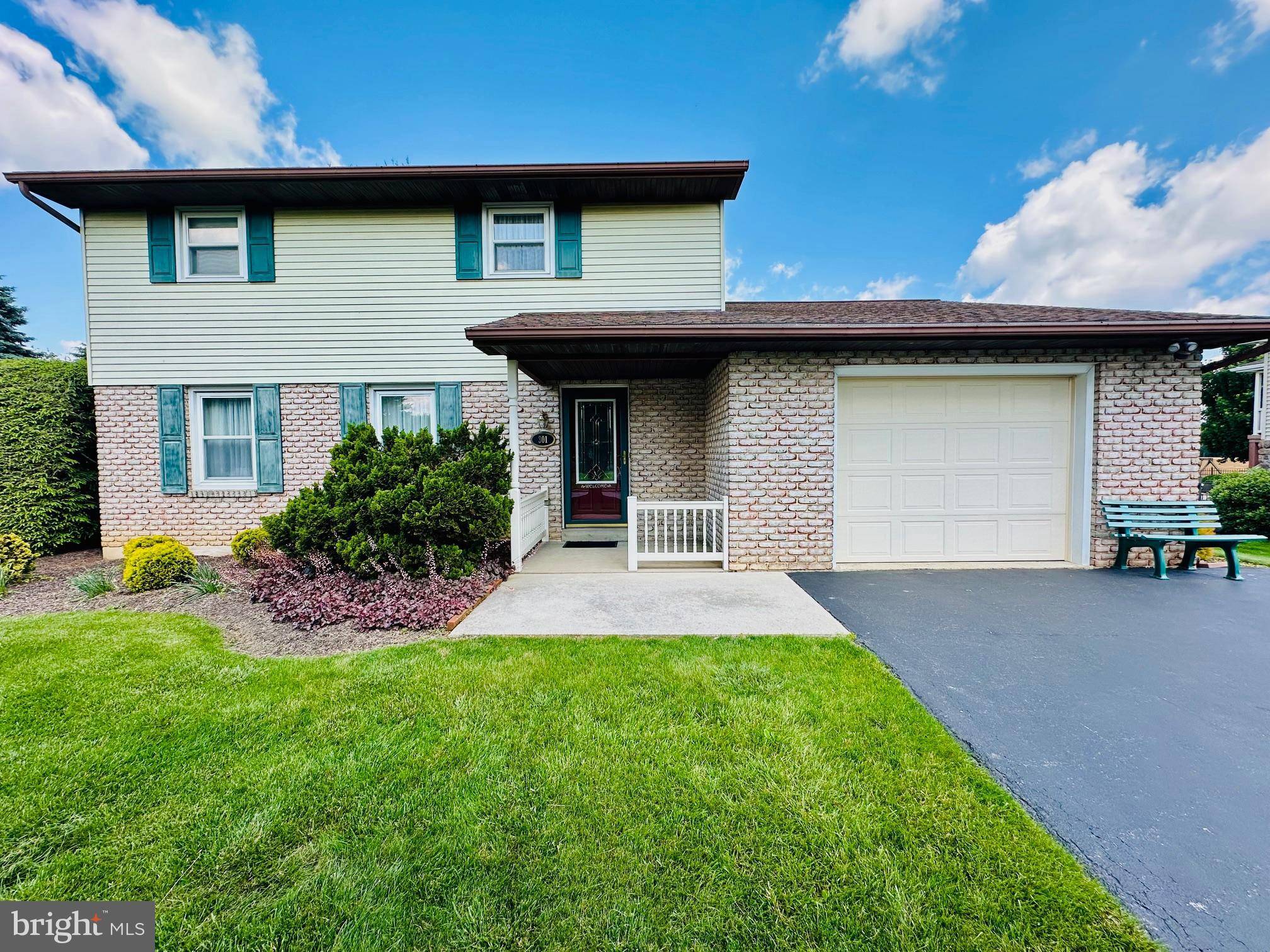Lebanon, PA 17042,301 JUNIPER ST