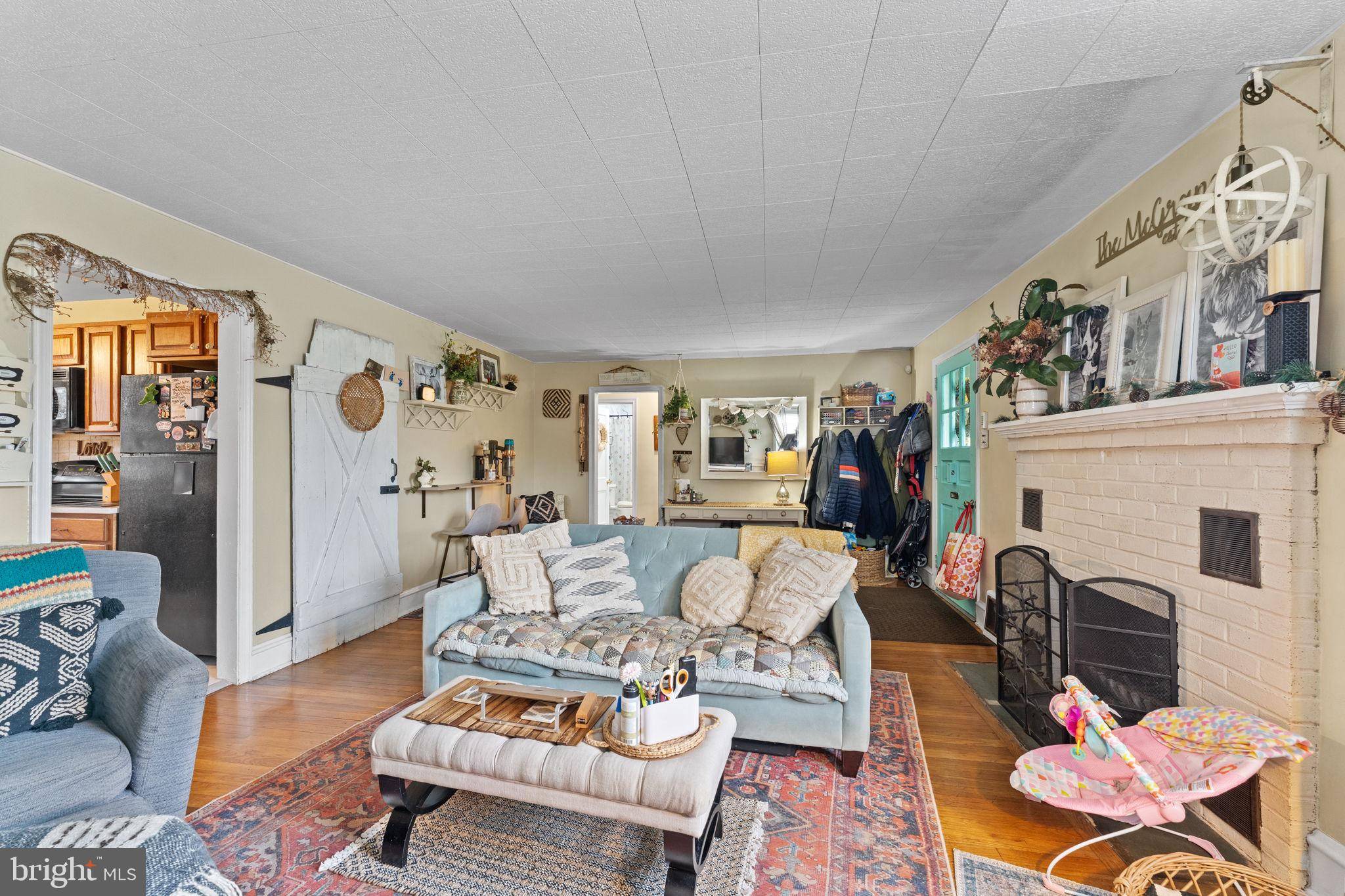 Downingtown, PA 19335,223 HUNT AVE