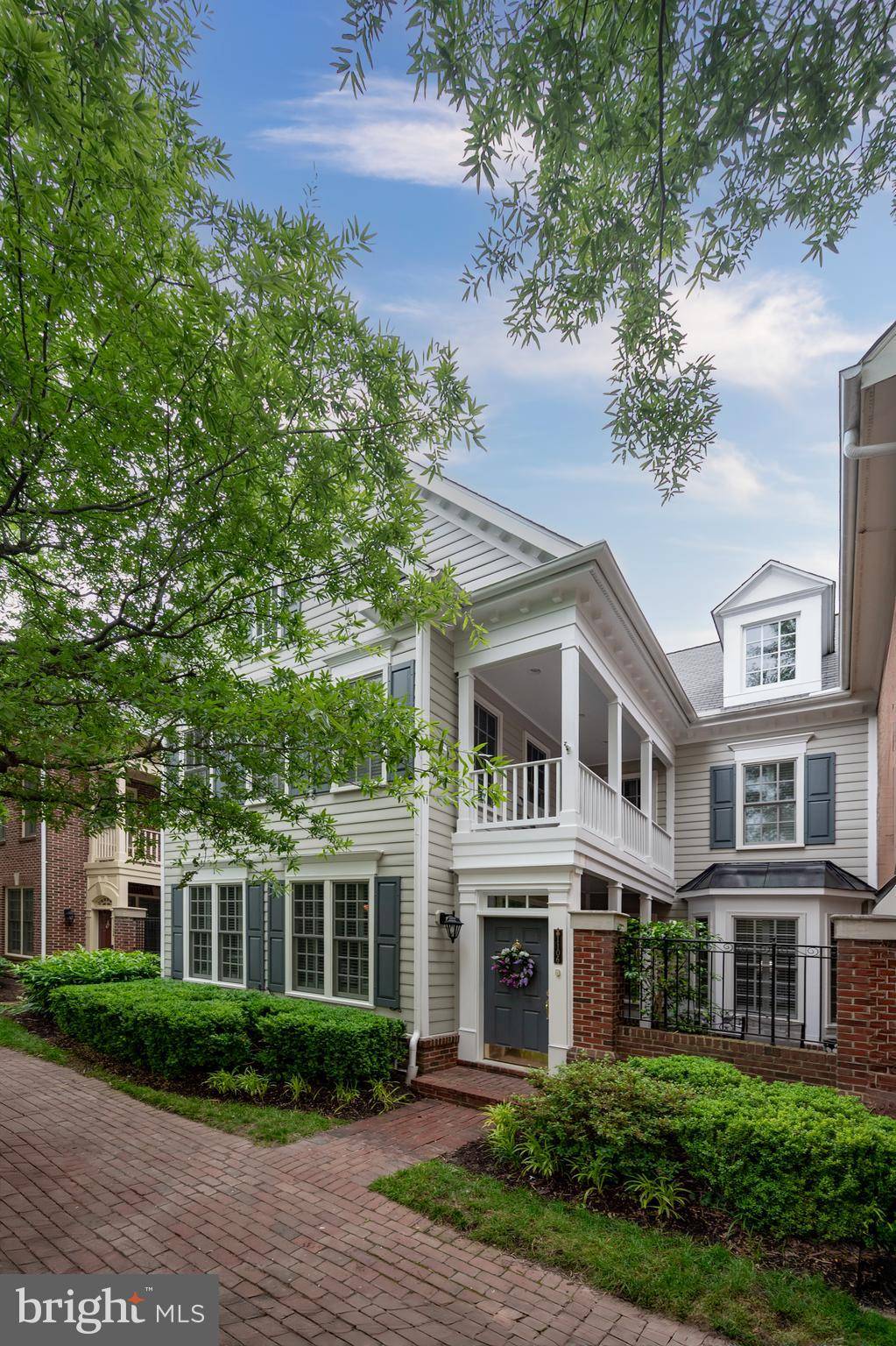 Alexandria, VA 22314,1106 ROUNDHOUSE LN