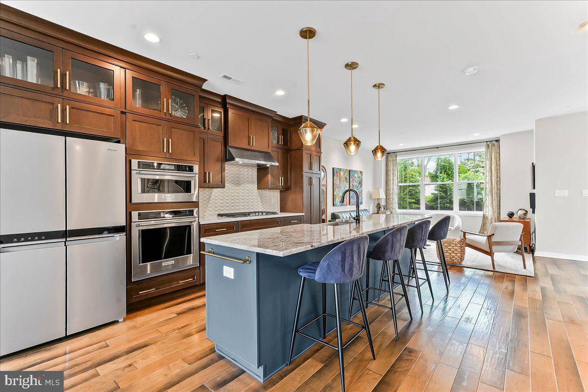 West Chester, PA 19382,368 STAR TAVERN LN