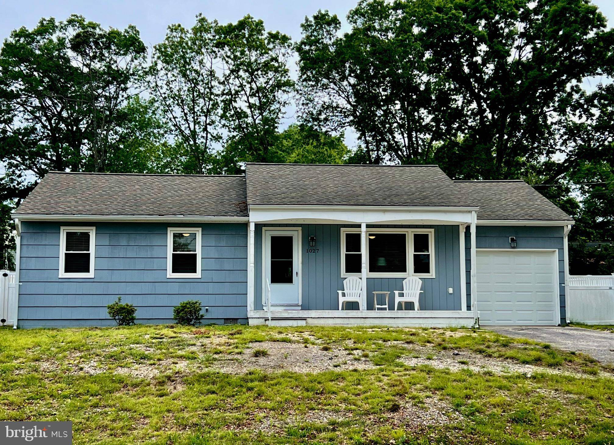 Manahawkin, NJ 08050,1027 WINDLASS DR