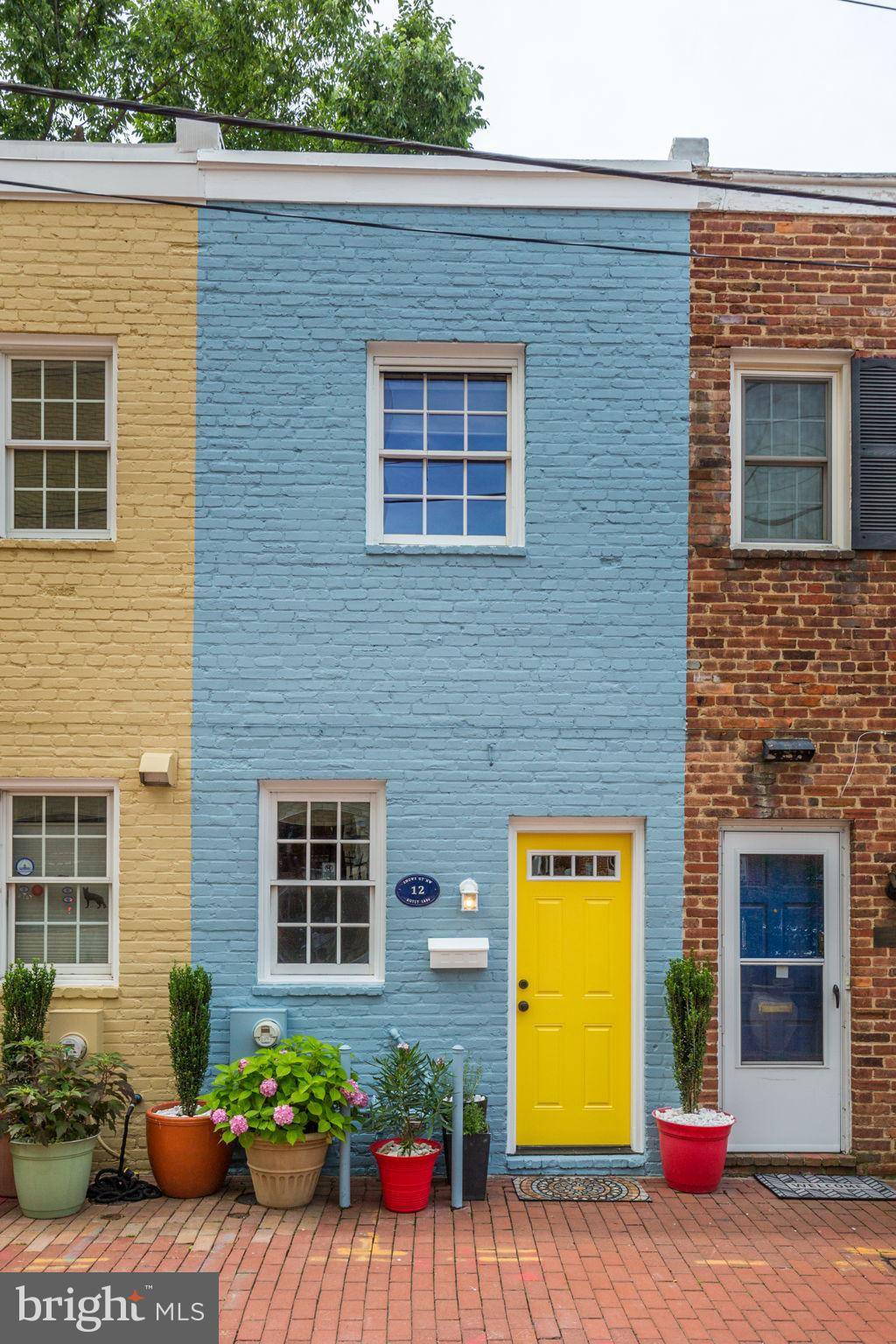 Washington, DC 20037,12 SNOWS CT NW