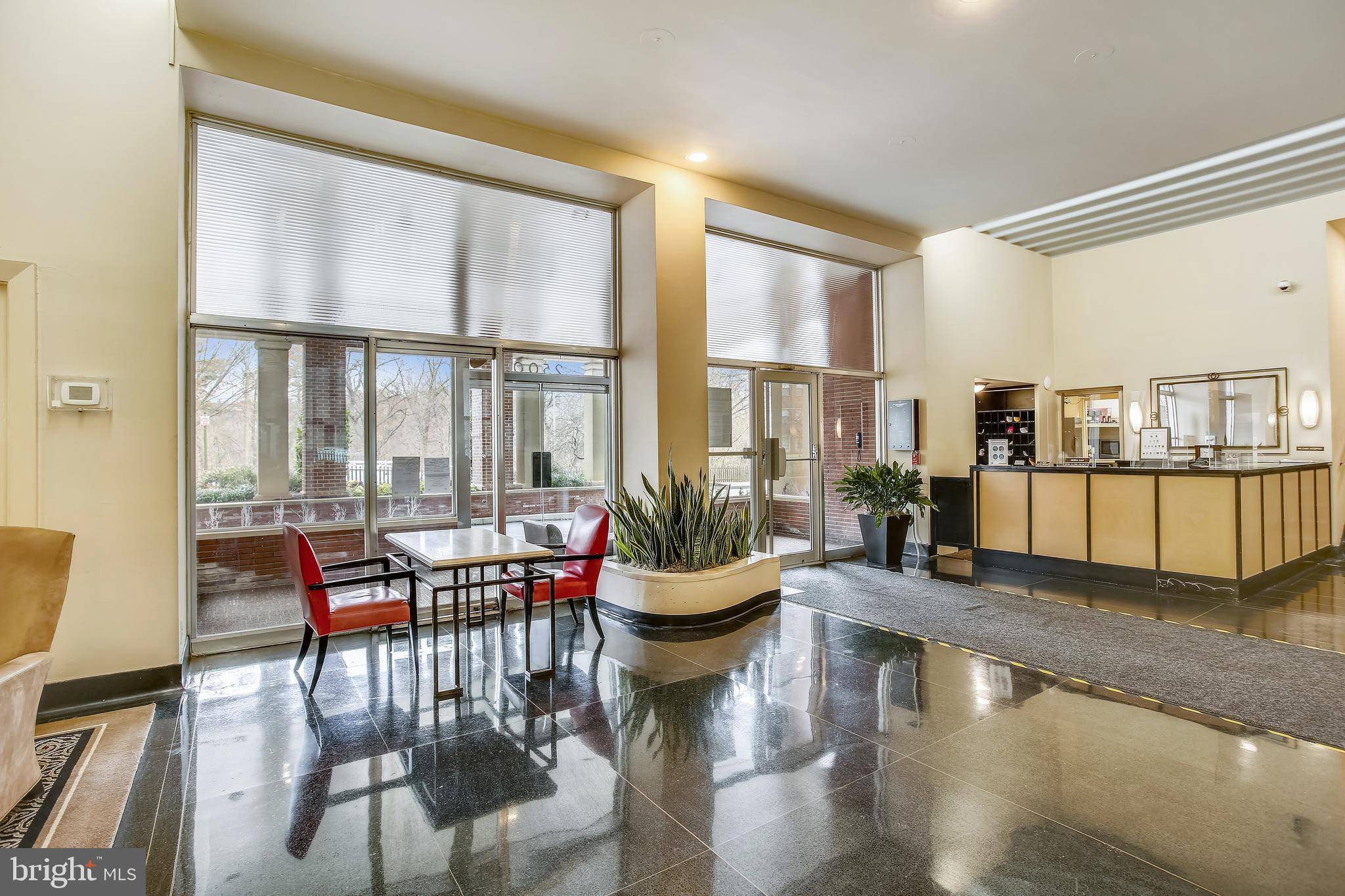 Washington, DC 20007,2500 Q ST NW #201