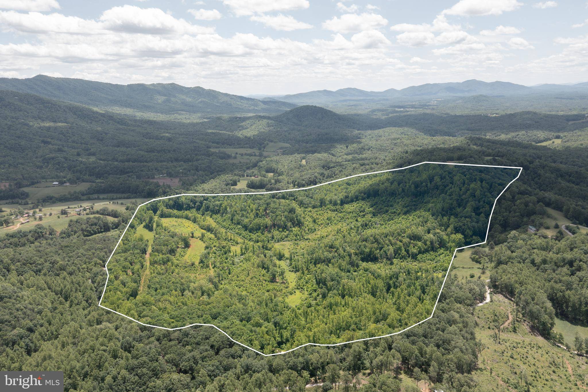 Amherst, VA 24521,00 PUPPY CREEK RD
