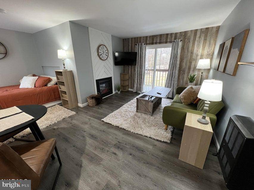 Claysburg, PA 16625,209 E. VALLEY POINT LN #C802