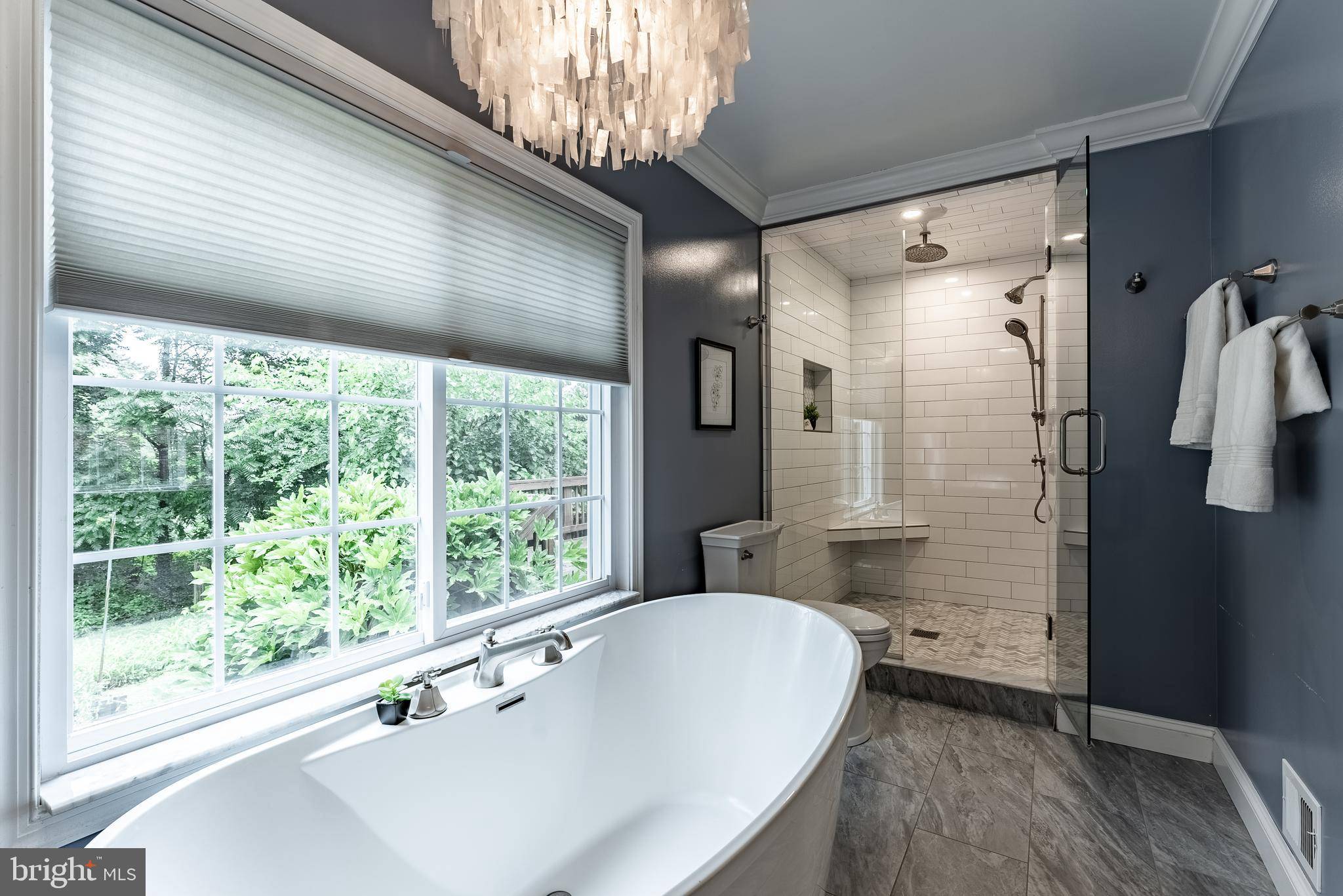 Alexandria, VA 22310,5632 GLENWOOD DR