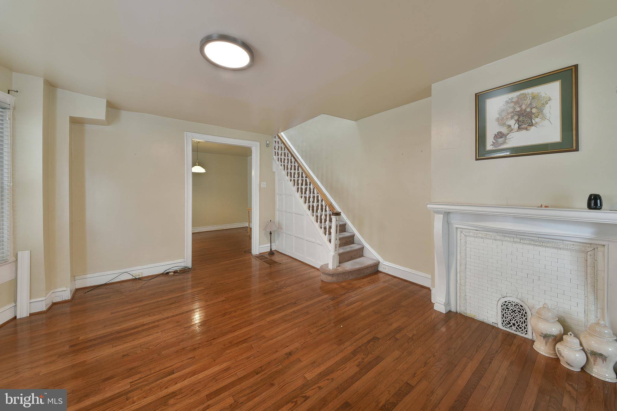 Philadelphia, PA 19139,5331 RACE ST