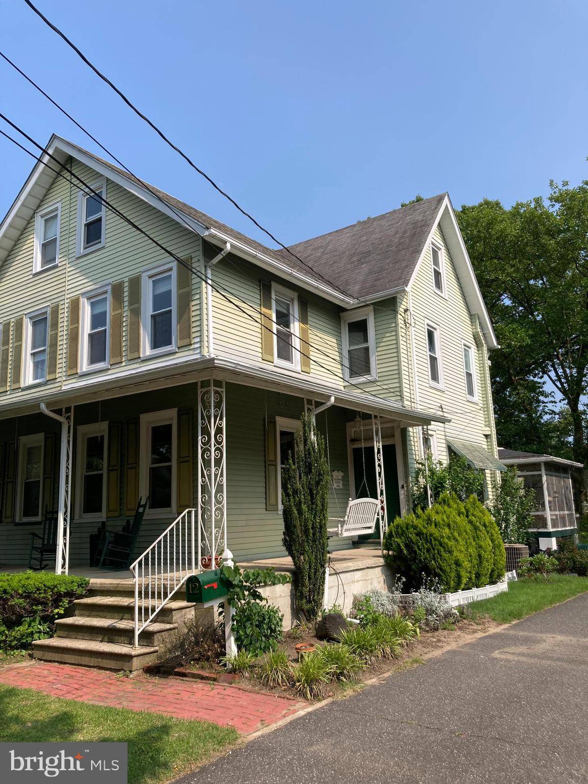 Palmyra, NJ 08065,12 E CHARLES ST