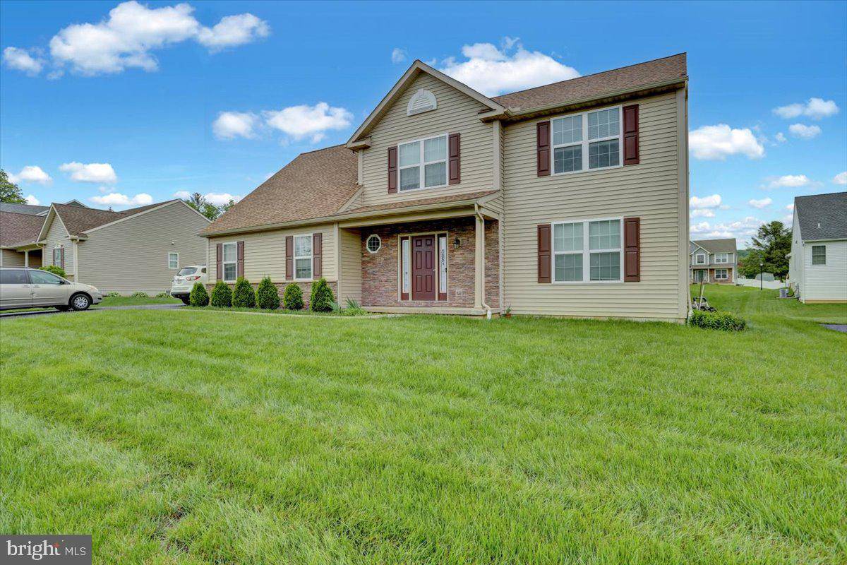 Wernersville, PA 19565,105 SIANNA CIR
