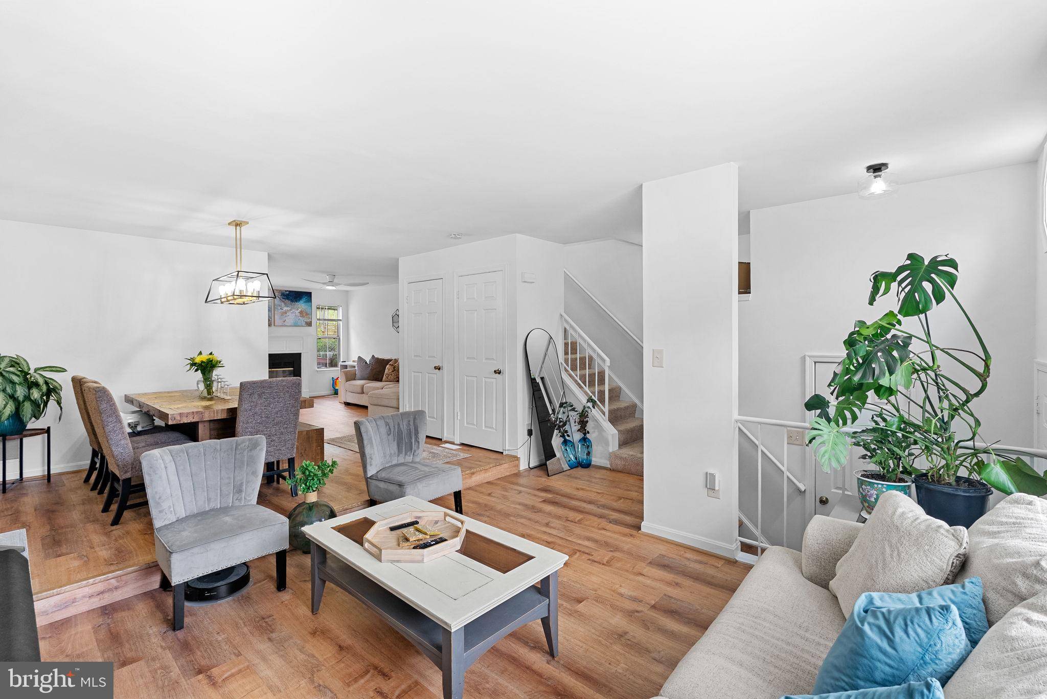 Woodbridge, VA 22191,16836 CAPON TREE LN