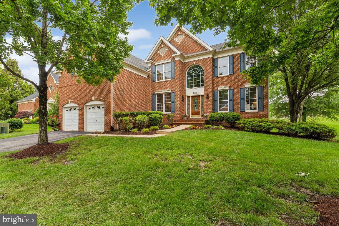 Ashburn, VA 20147,43229 AUGUSTINE PL