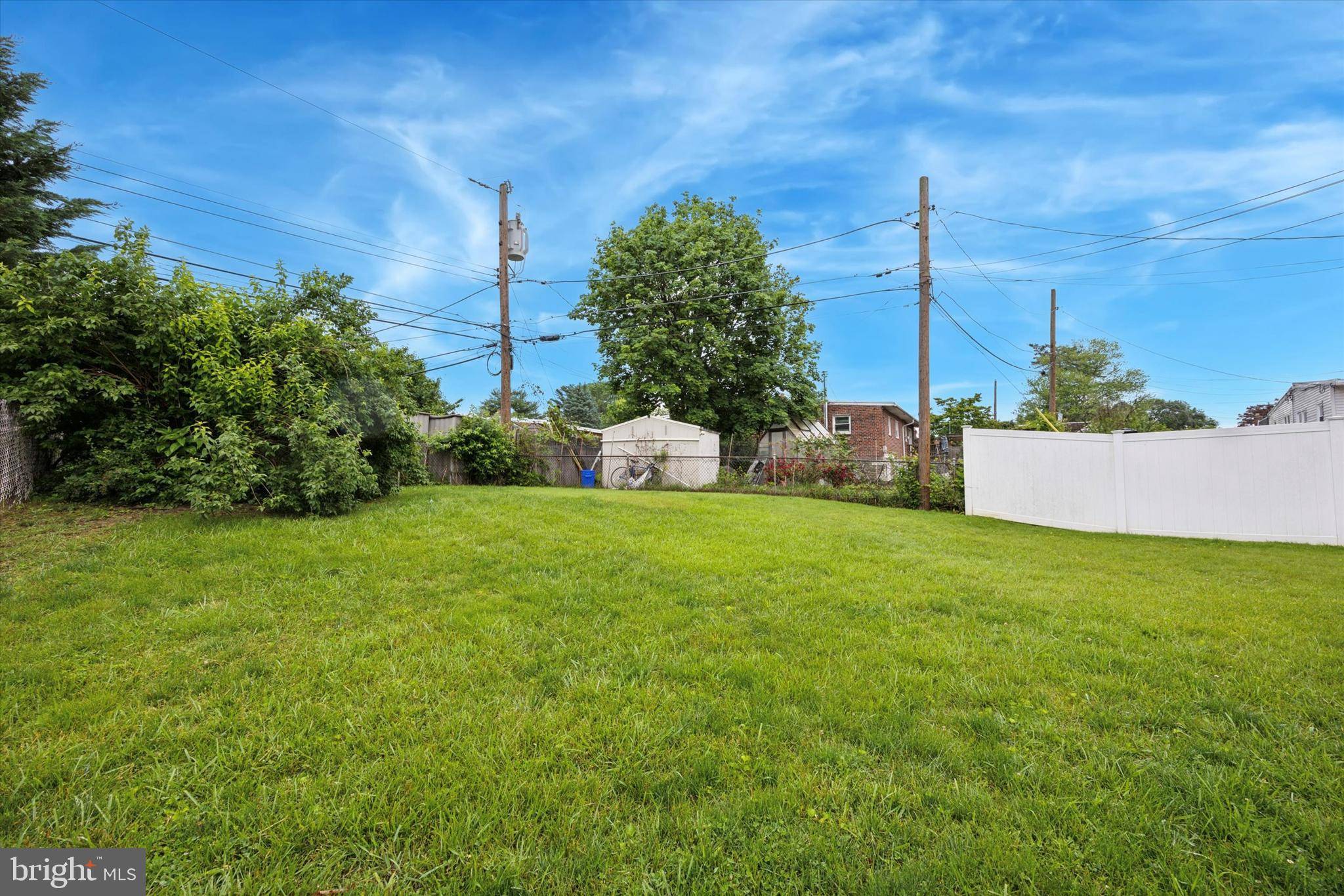 Philadelphia, PA 19115,1069 SURREY RD