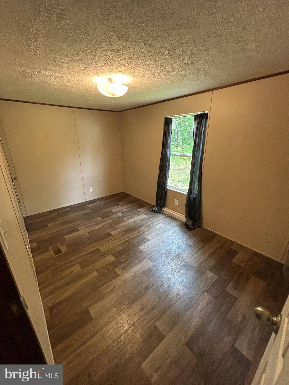 Hanover, VA 23069,32052 RICHMOND TPKE