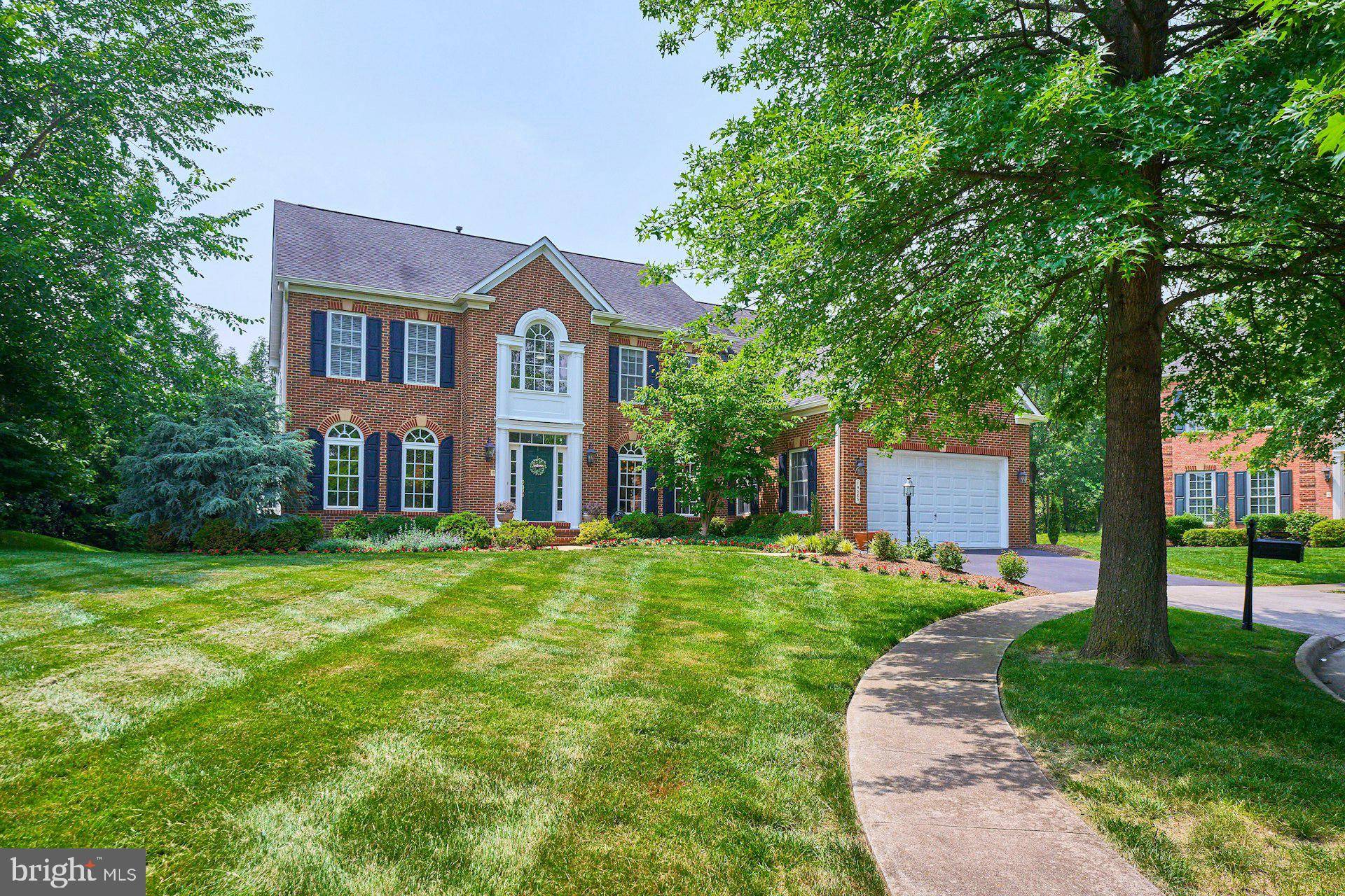 Leesburg, VA 20176,19083 PARALLEL BLUFFS CT