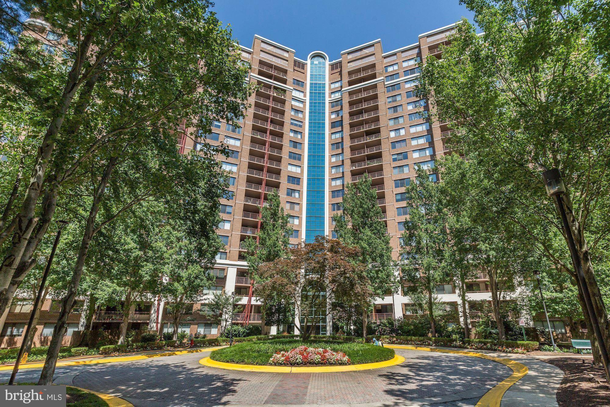 Rockville, MD 20852,10101 GROSVENOR PL #1609