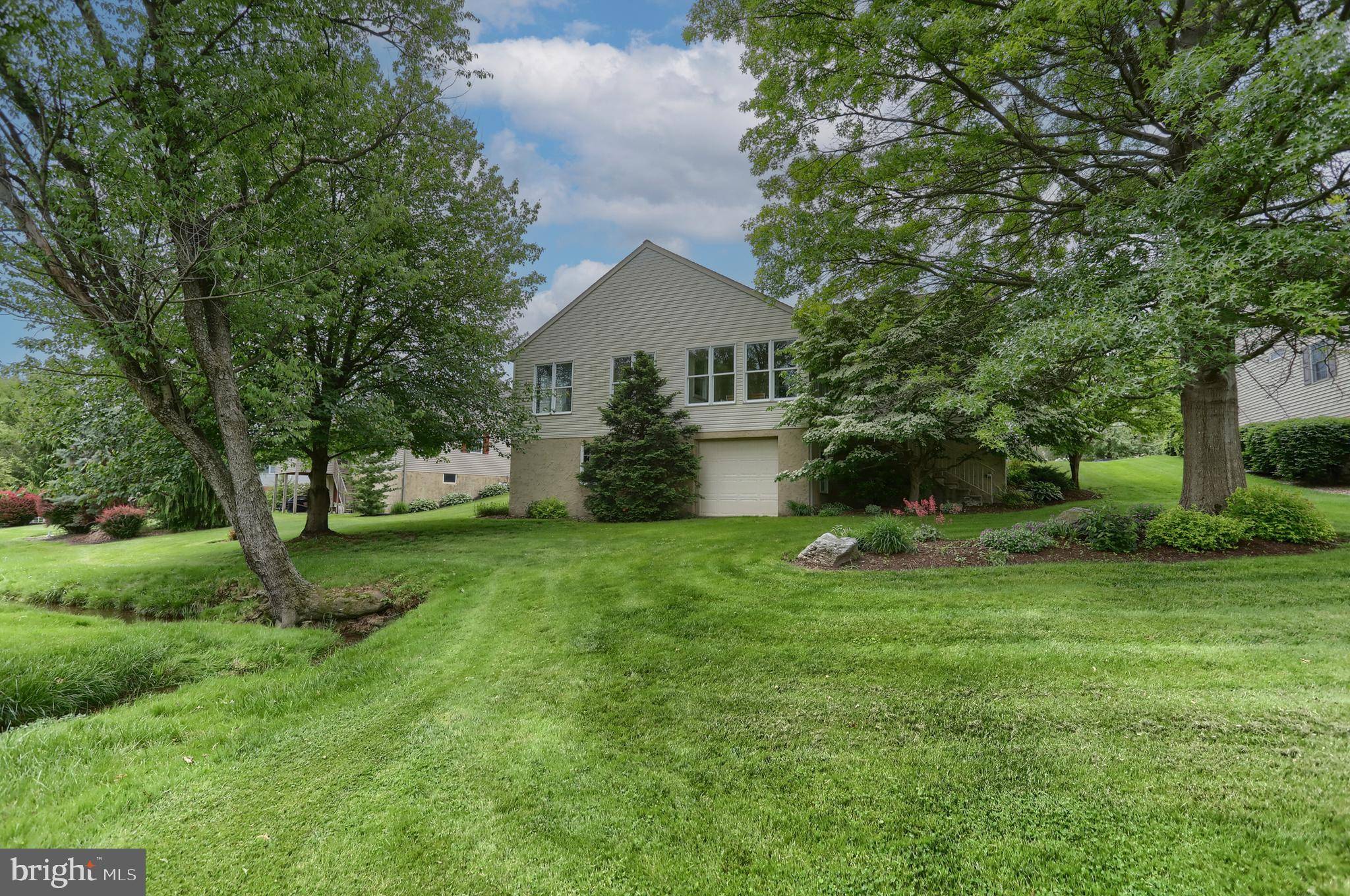 Myerstown, PA 17067,7 BROOKSIDE CIR