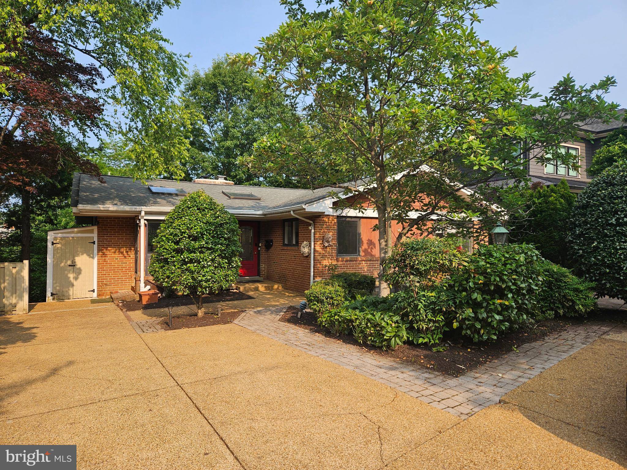 Arlington, VA 22201,1414 N JOHNSON ST