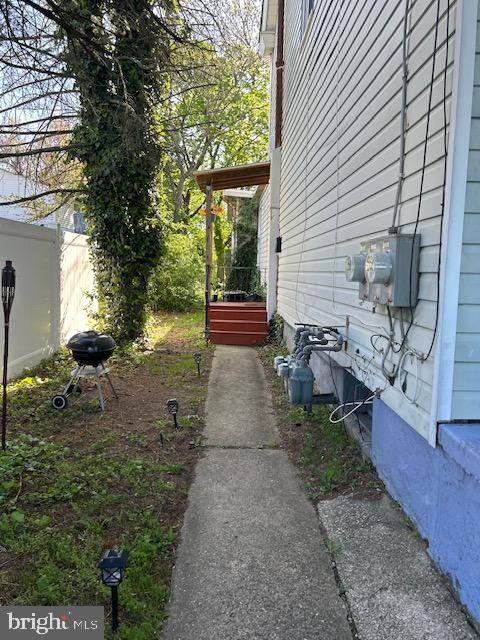 Beverly, NJ 08010,320 MAGNOLIA ST