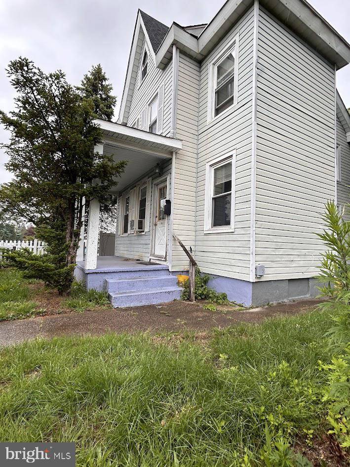 Beverly, NJ 08010,320 MAGNOLIA ST
