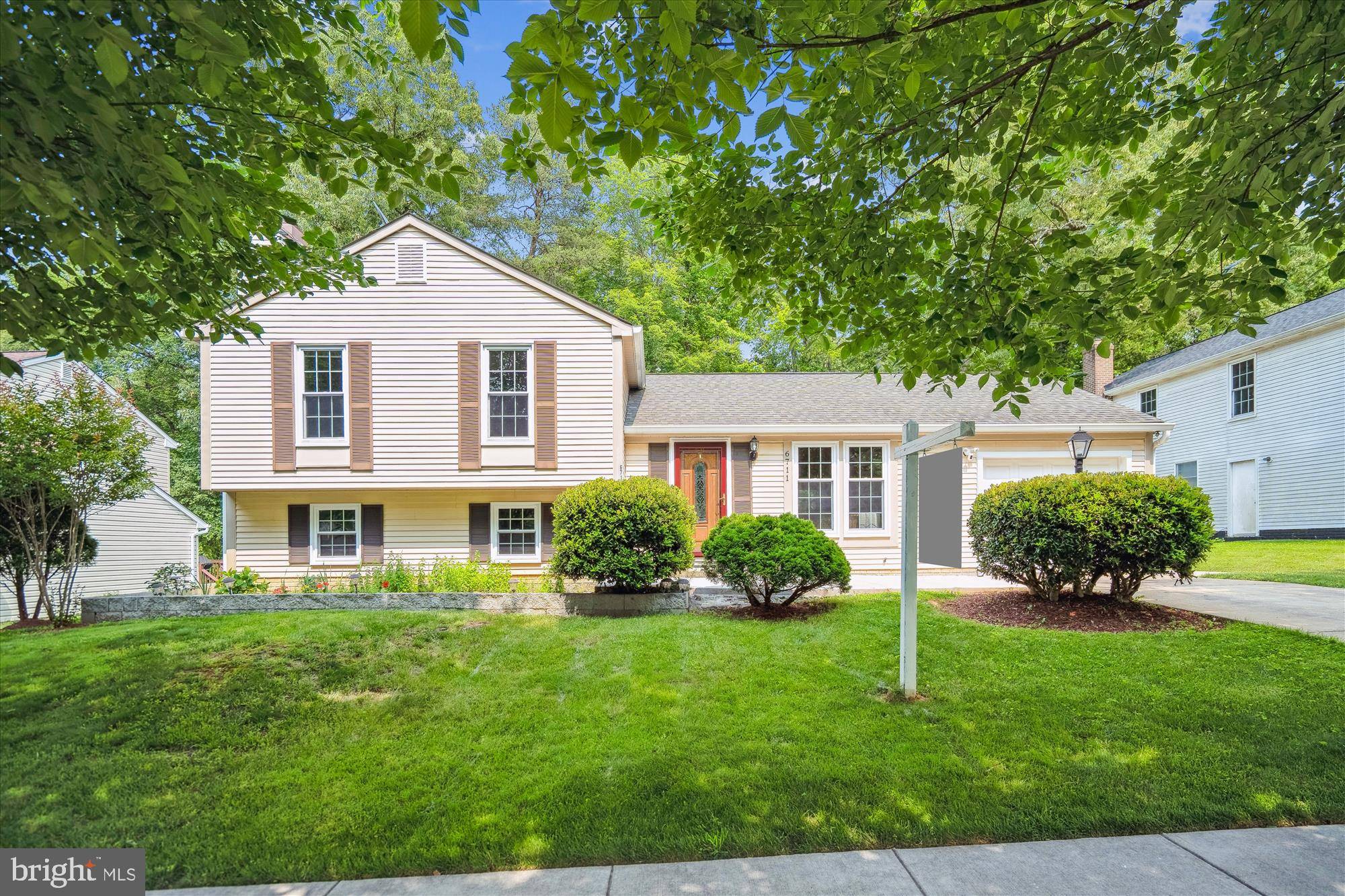 Lanham, MD 20706,6711 WOODSTREAM DR