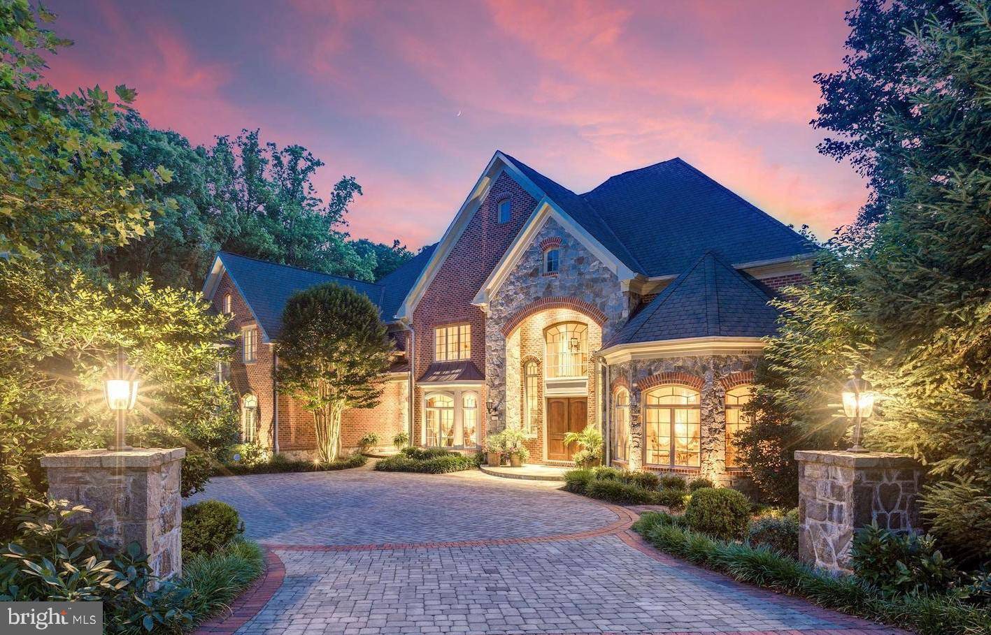Mclean, VA 22102,7841 MONTVALE WAY