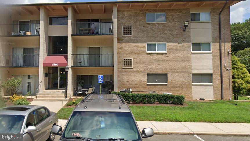 Hyattsville, MD 20784,5500 KAREN ELAINE DR #910