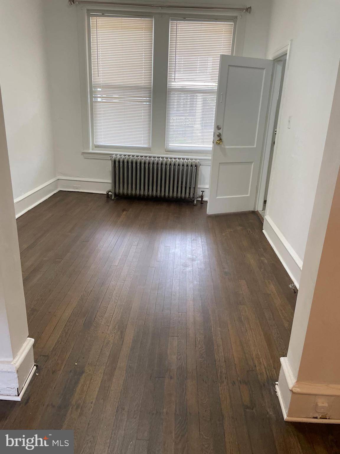 Philadelphia, PA 19140,4618 N CAMAC ST