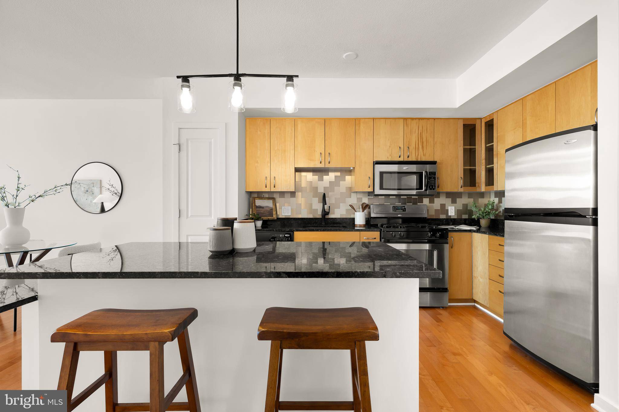 Washington, DC 20001,475 K ST NW #906