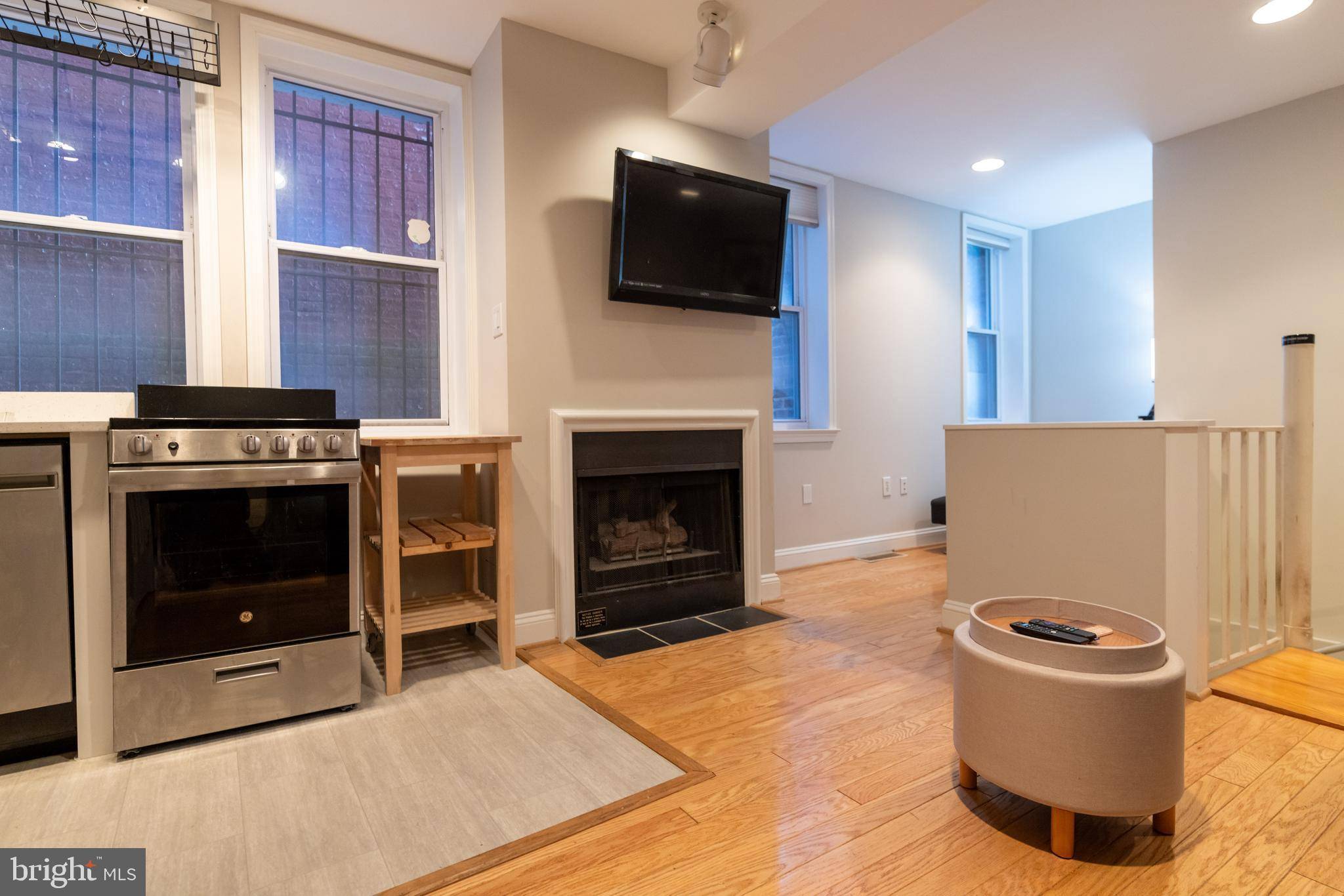 Washington, DC 20009,1731 WILLARD ST NW #102
