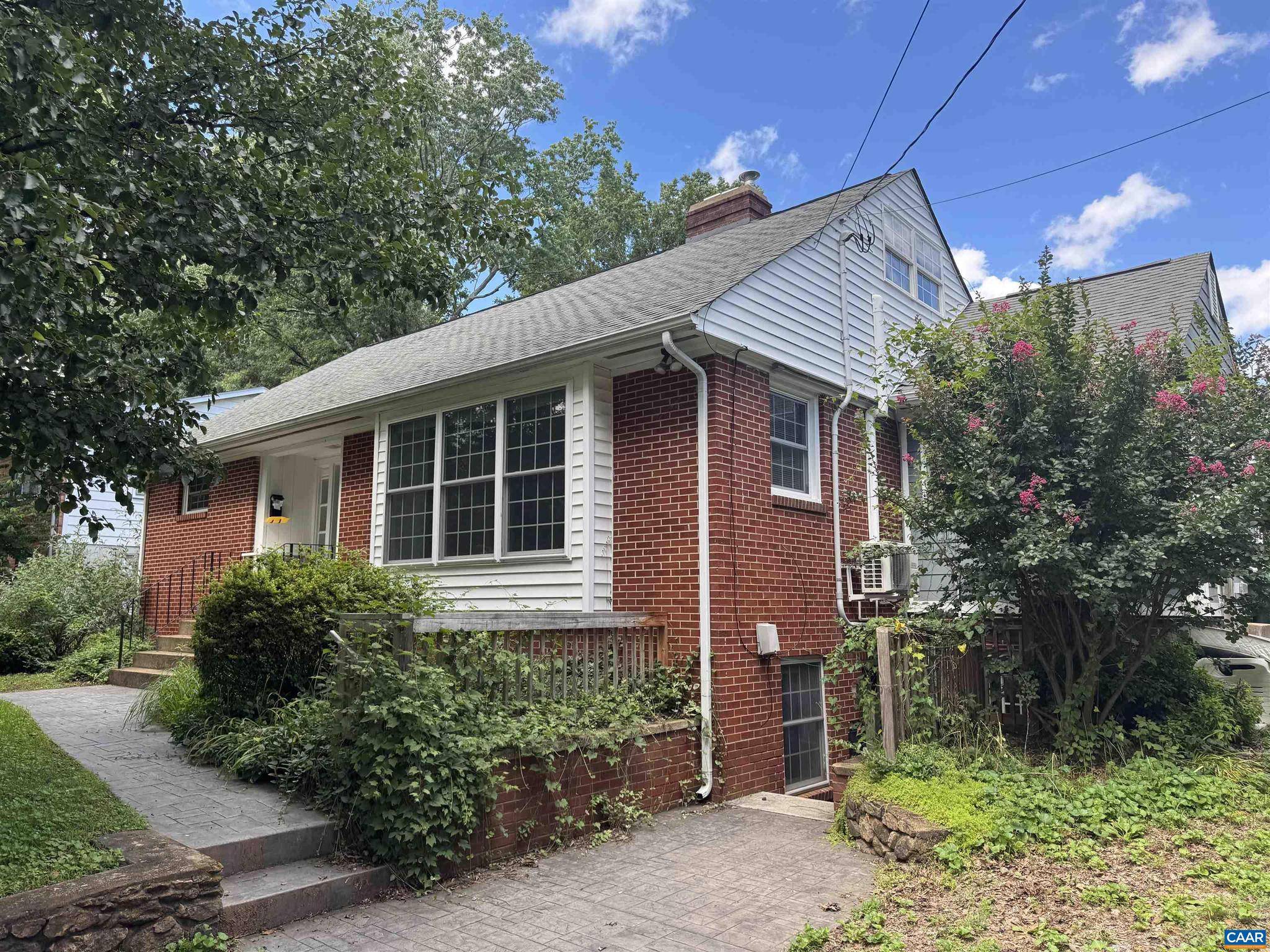 Charlottesville, VA 22903,506 HANOVER ST #B