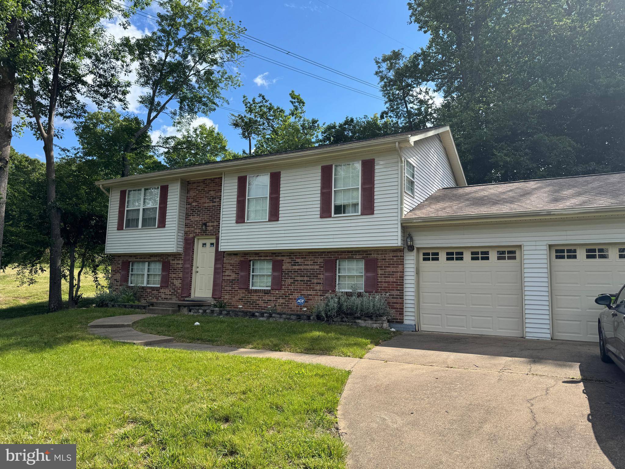 Dumfries, VA 22026,18165 TEBBS LN