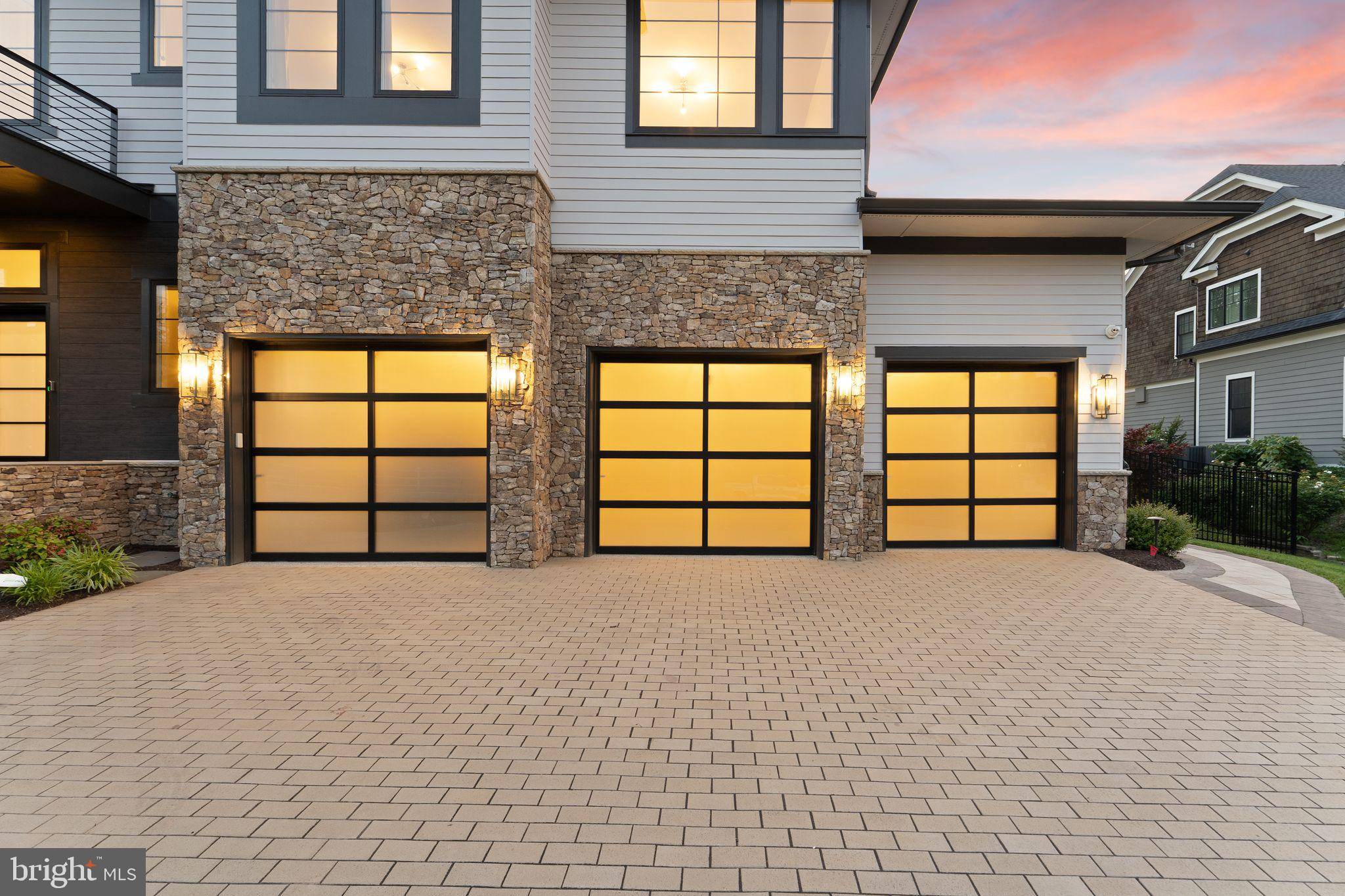 Mclean, VA 22101,1554 DAVIDSON RD